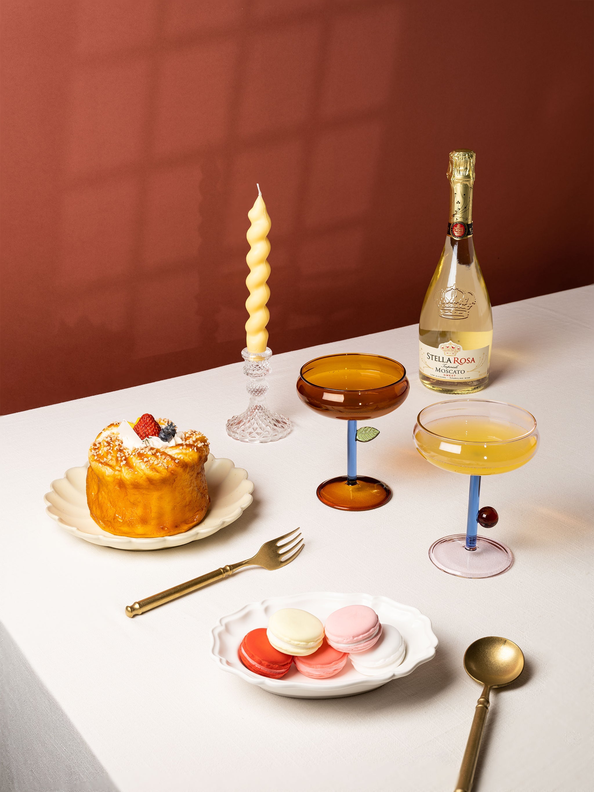 Pink Dot Dessert Coupe Cocktail Glass