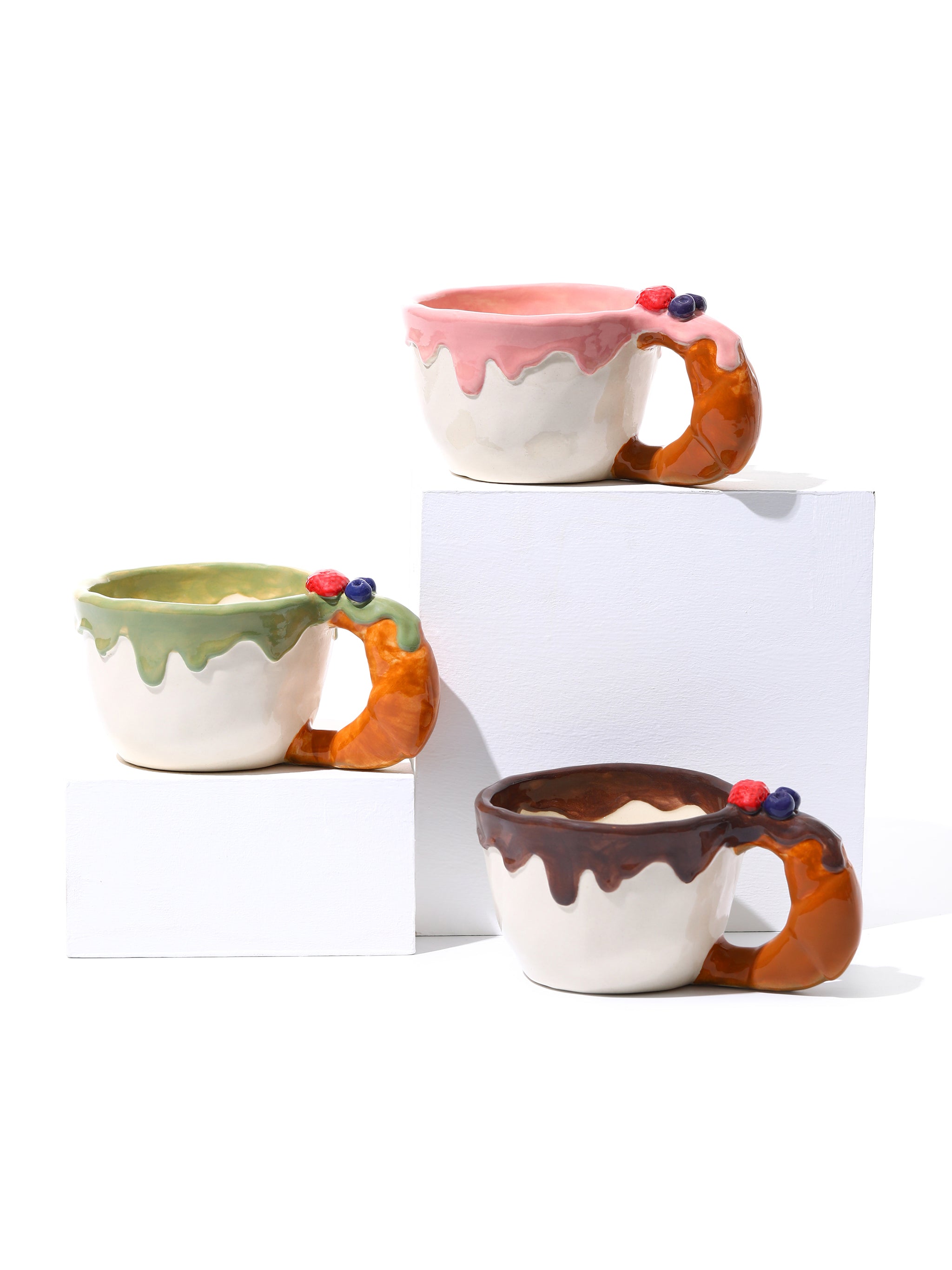 Croissant Coffee Cup, Strawberry