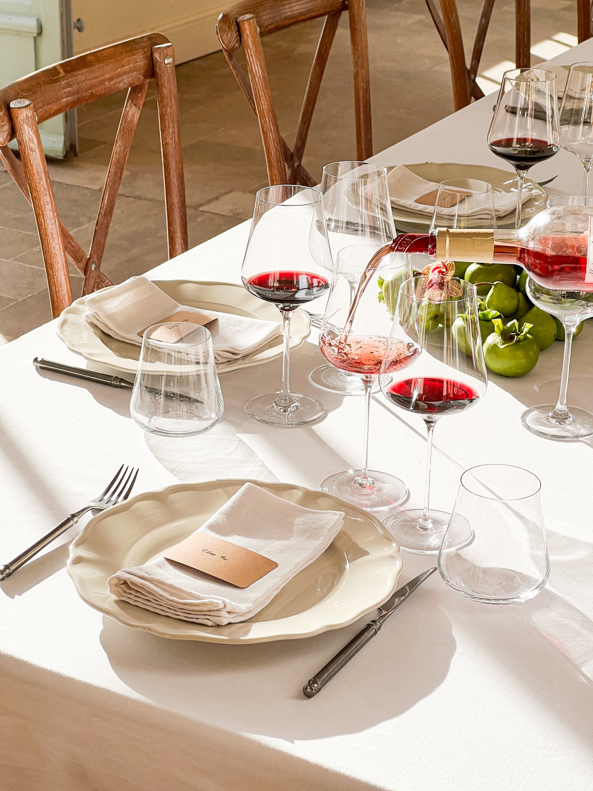 White Petal Dinnerware Set of 15