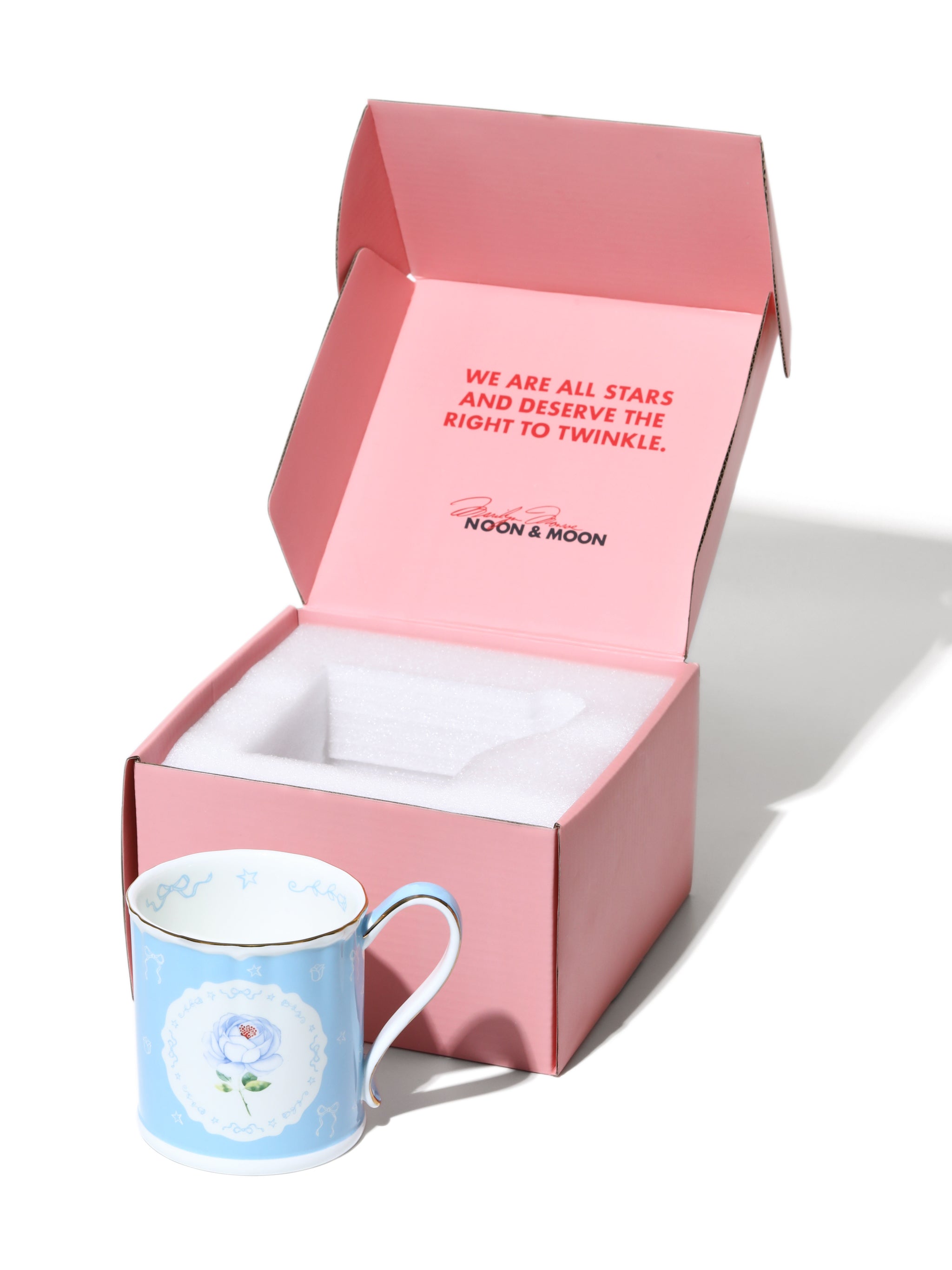 Marilyn Monroe Hollywood Bloom™ Limited Edition, Mug, Baby Blue