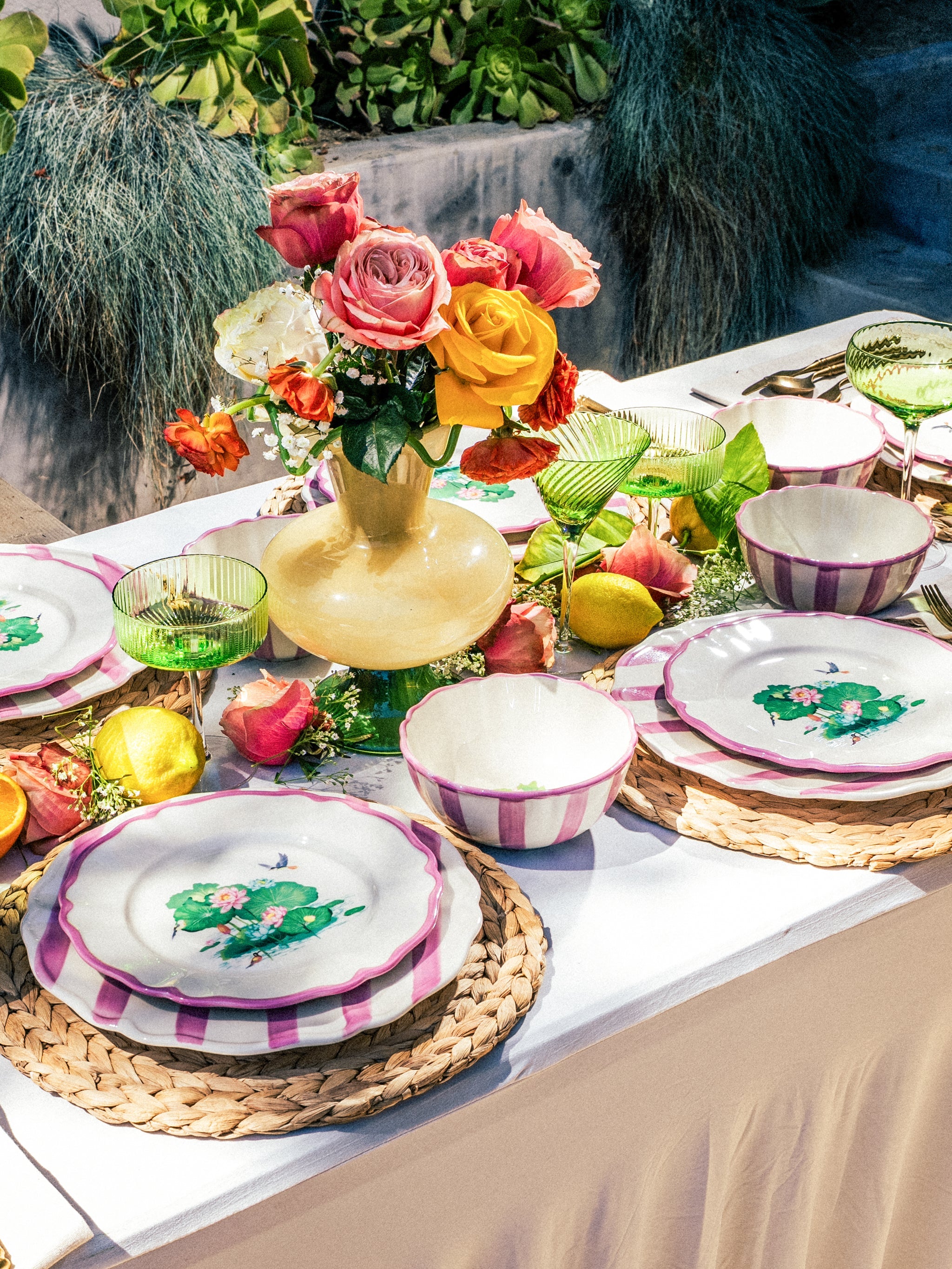 Lotus Pond Dinnerware Set of 12, Pink