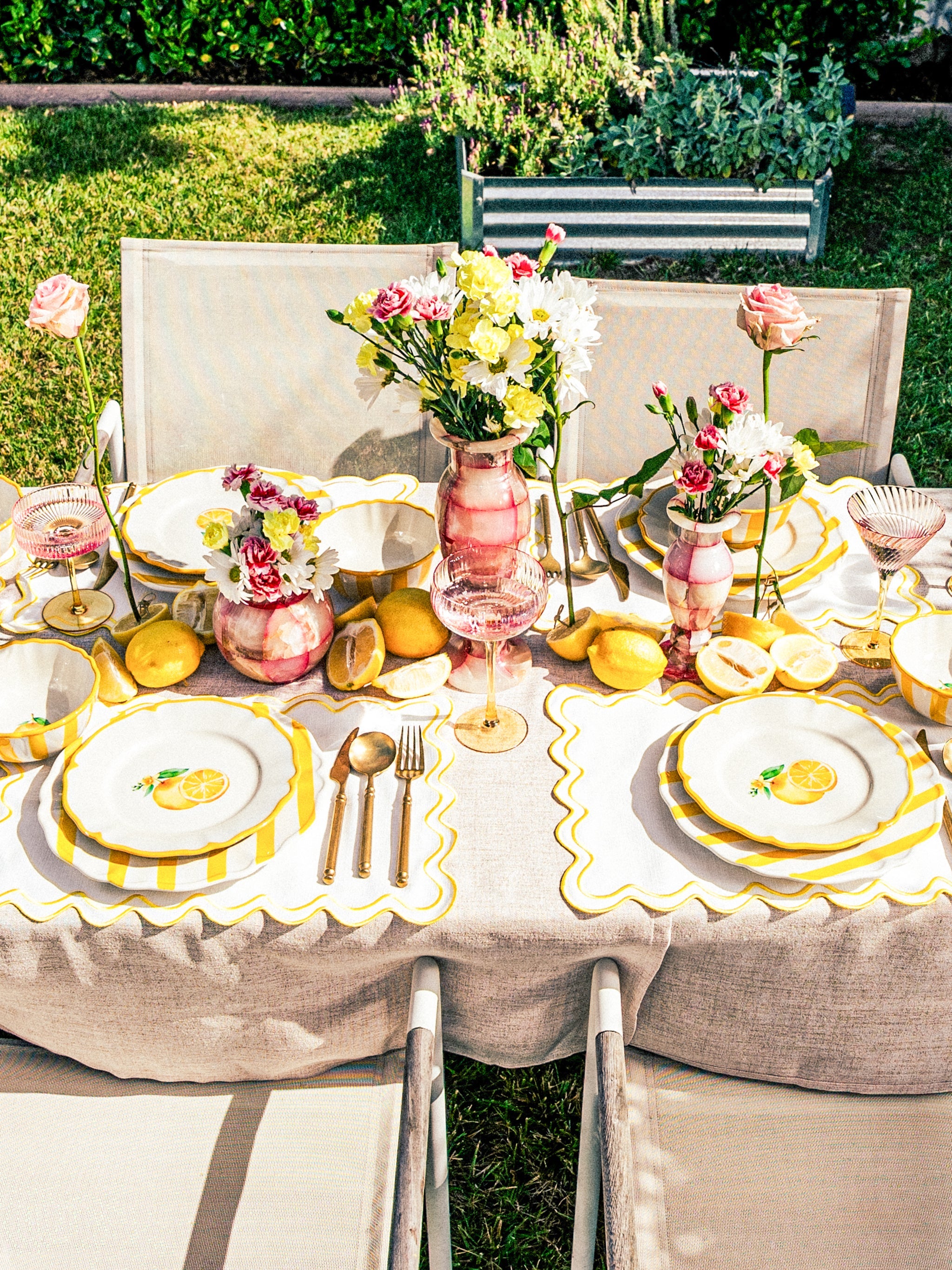 Garden Feast Plate, Yellow Stripe, 11 Inch