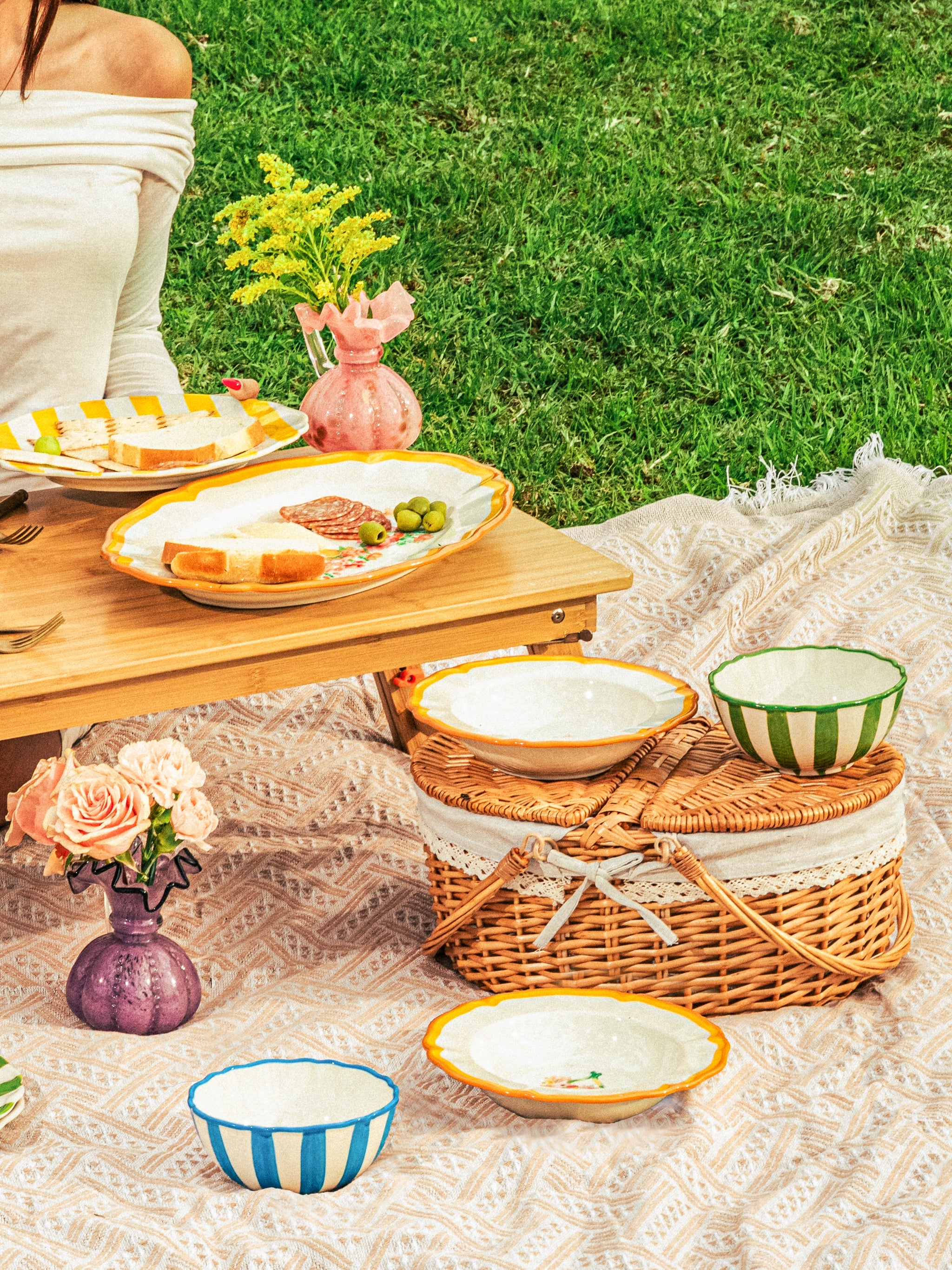 Garden Feast Bowl, Lobster, 6 Inch