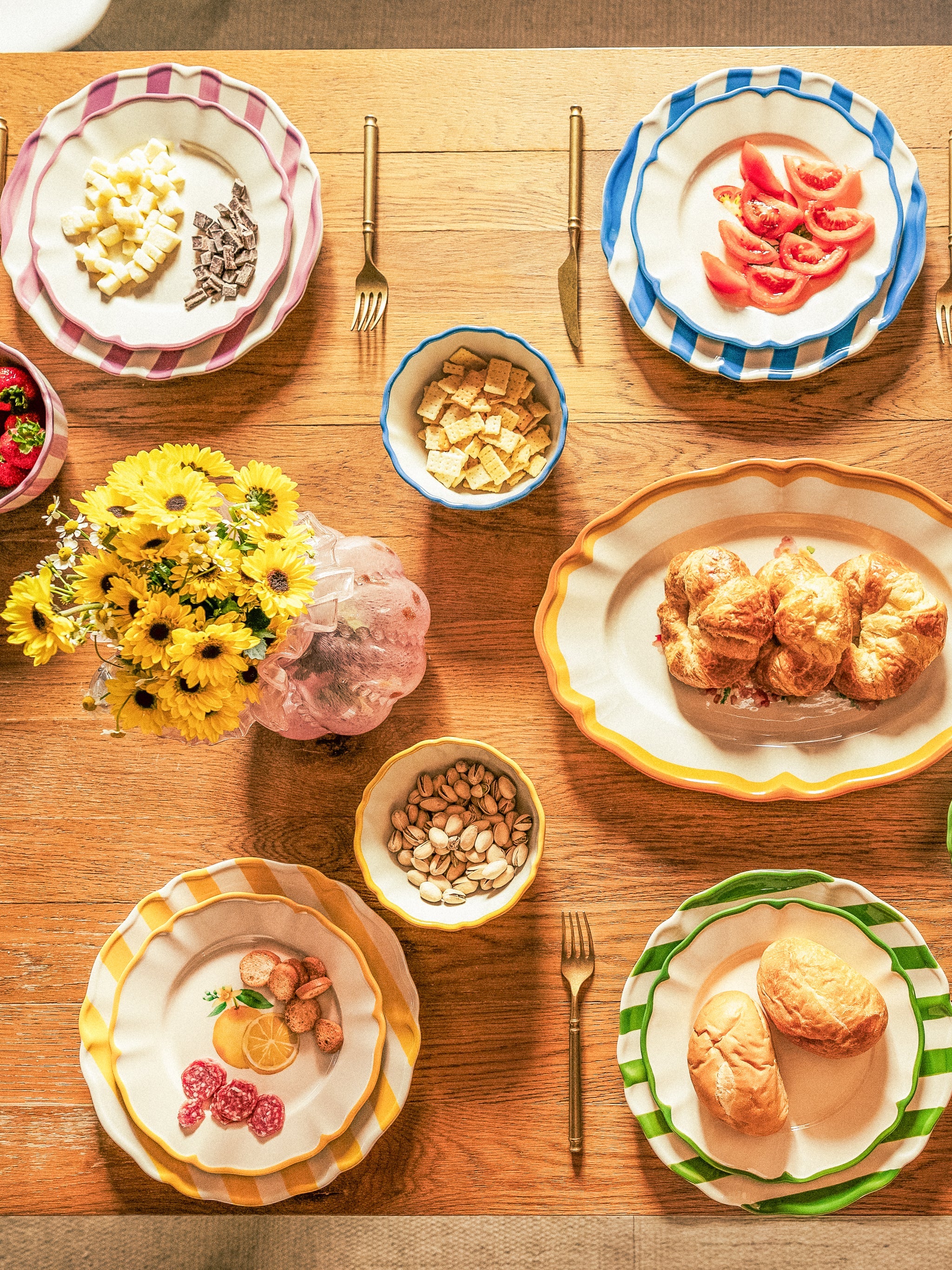 Garden Feast Dinnerware Set of 12