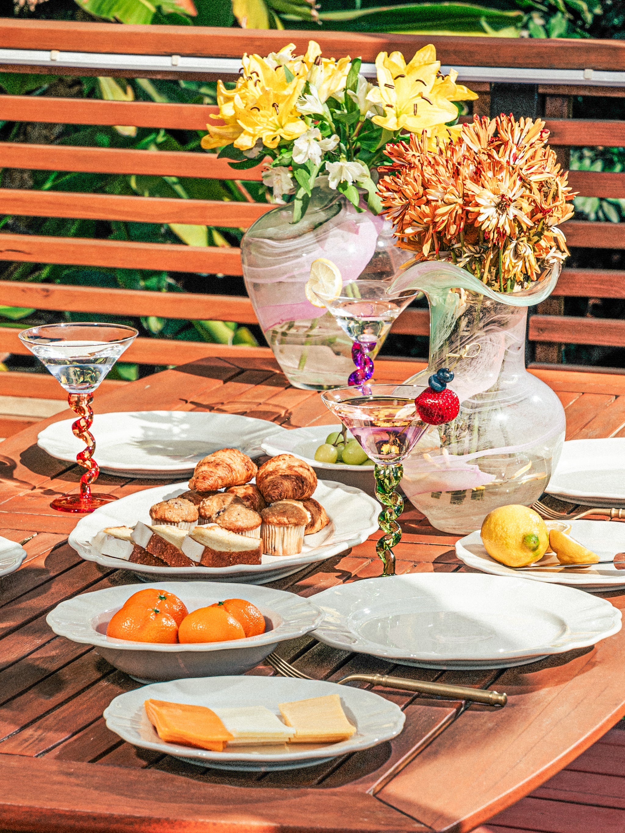 White Petal Plate, 9 Inch