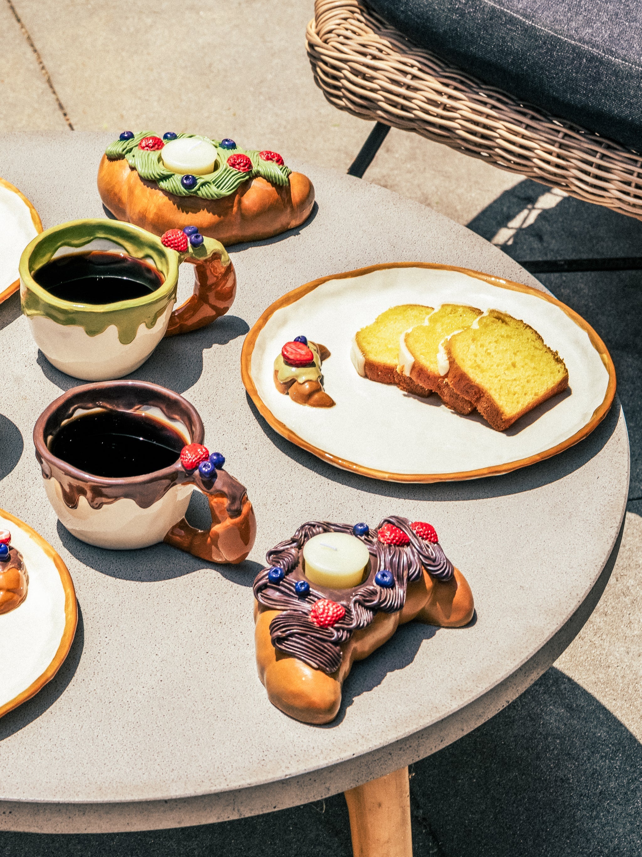 Croissant Plate, 10 Inch, Matcha