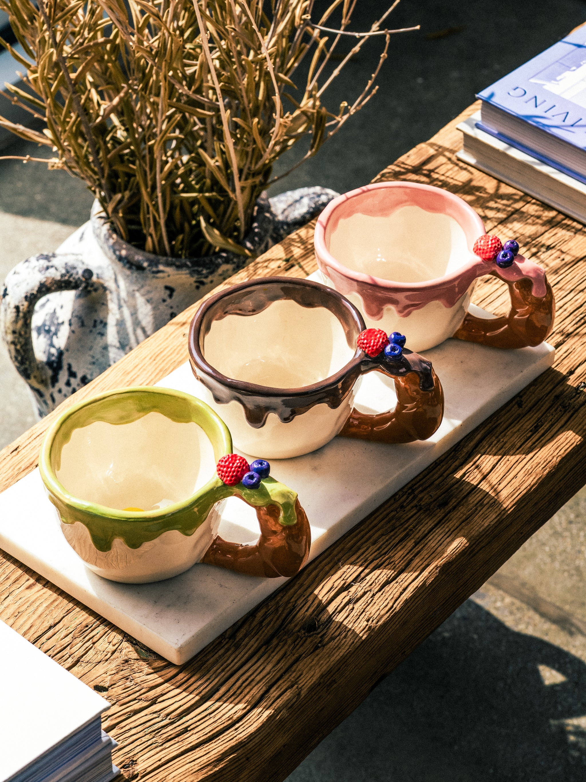 Croissant Coffee Cup, Chocolate